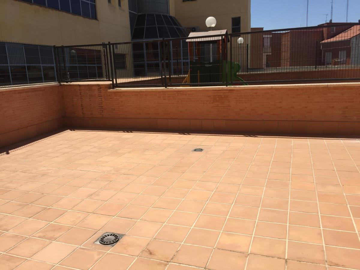 Fabuloso Apartamento Completo Centro Ciudad Mostoles Exterior photo