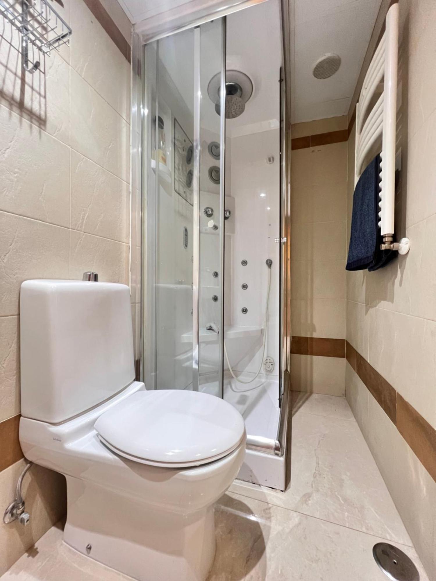 Fabuloso Apartamento Completo Centro Ciudad Mostoles Exterior photo